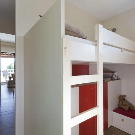 Pierre & Les Parcs De 3* גרימו