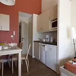 Pierre & Les Parcs De מלון דירות גרימו