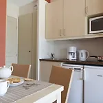 Pierre & Les Parcs De מלון דירות 3*