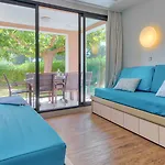 מלון דירות Pierre & Les Parcs De 3*