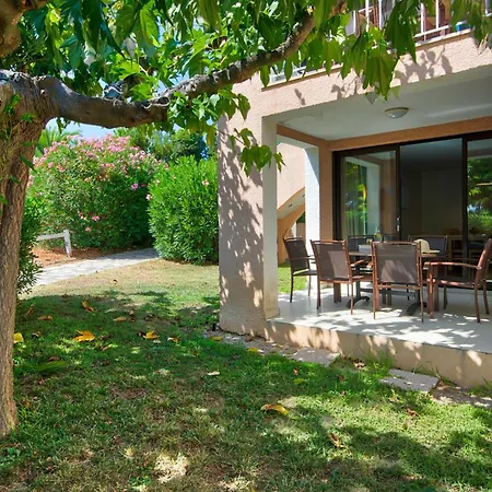 Pierre & Les Parcs De