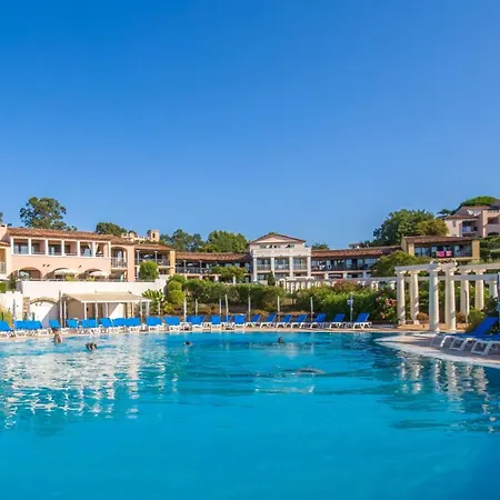 Pierre & Les Parcs De Apart Otel