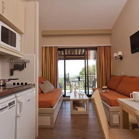 Pierre & Les Parcs De