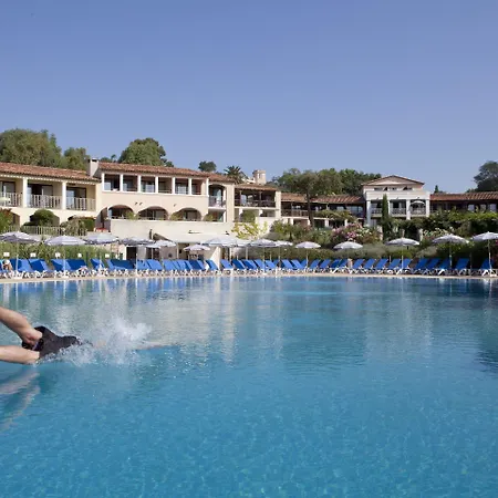 Pierre & Les Parcs De Apartmanhotel