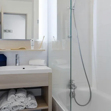 Pierre & Les Parcs De Apartmanhotel