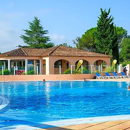 Aparthotel Pierre & Les Parcs De Grimaud