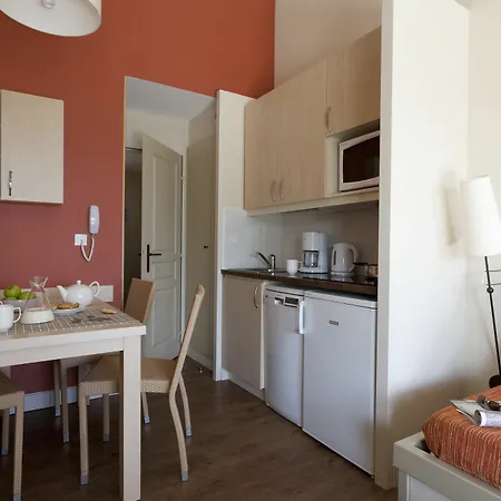 Apart Otel Pierre & Les Parcs De Grimaud