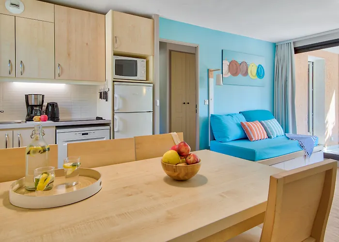 Pierre & Les Parcs De Apart-hotel 3*