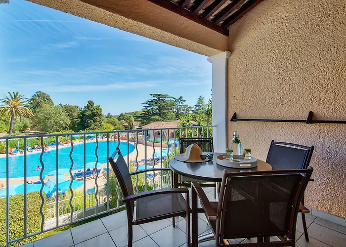 شقة فندقية Pierre & Les Parcs De غريمو