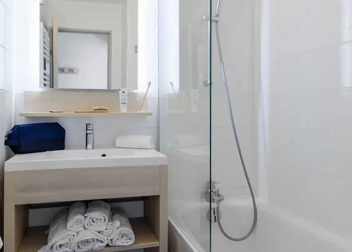 Pierre & Les Parcs De Apart-hotel