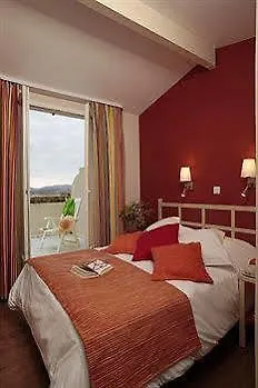 Pierre & Les Parcs De 3*